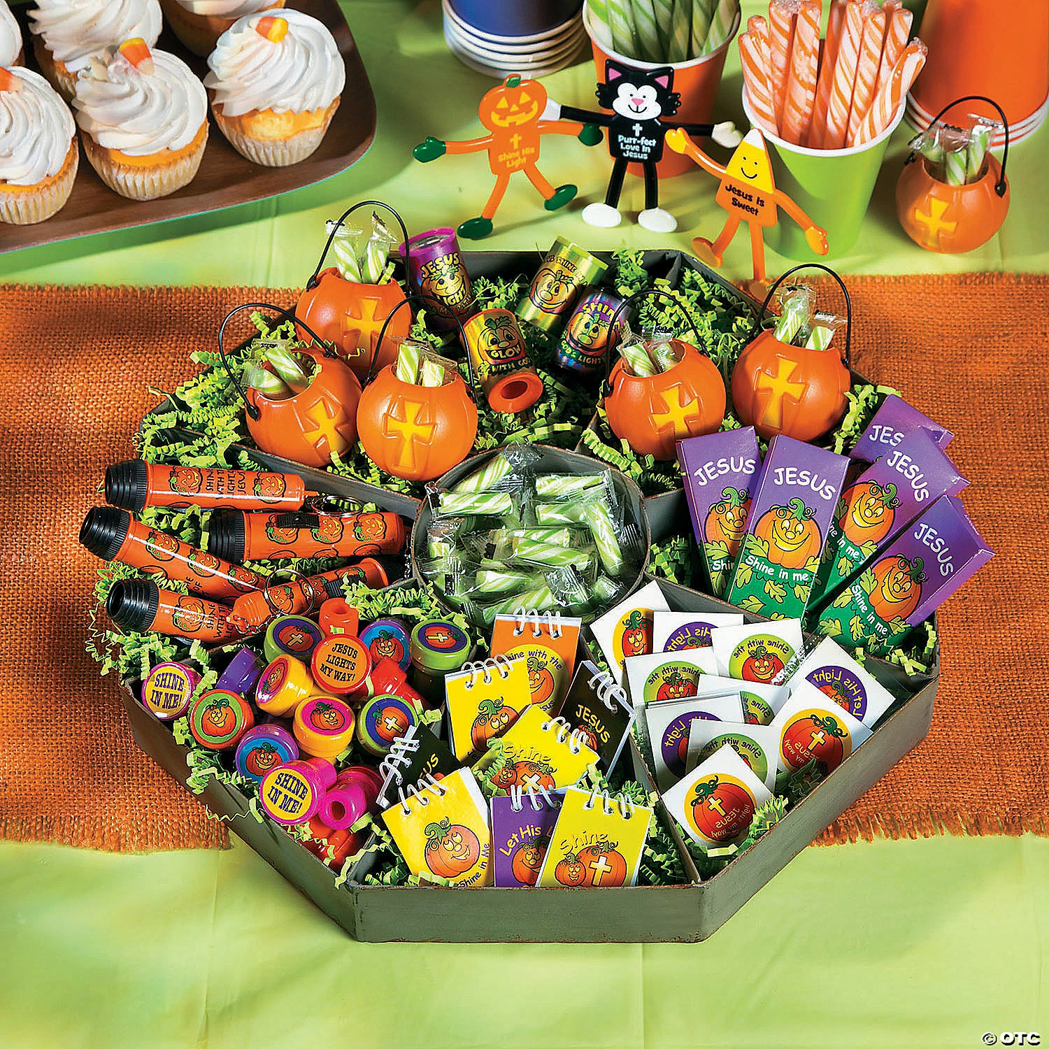 Flash Sale ✨ Christian Pumpkin Flashlight Keychains - 12 Pc. 🥰 4 Flash Sale ✨ Christian Pumpkin Flashlight Keychains - 12 Pc. 🥰 - Image 2